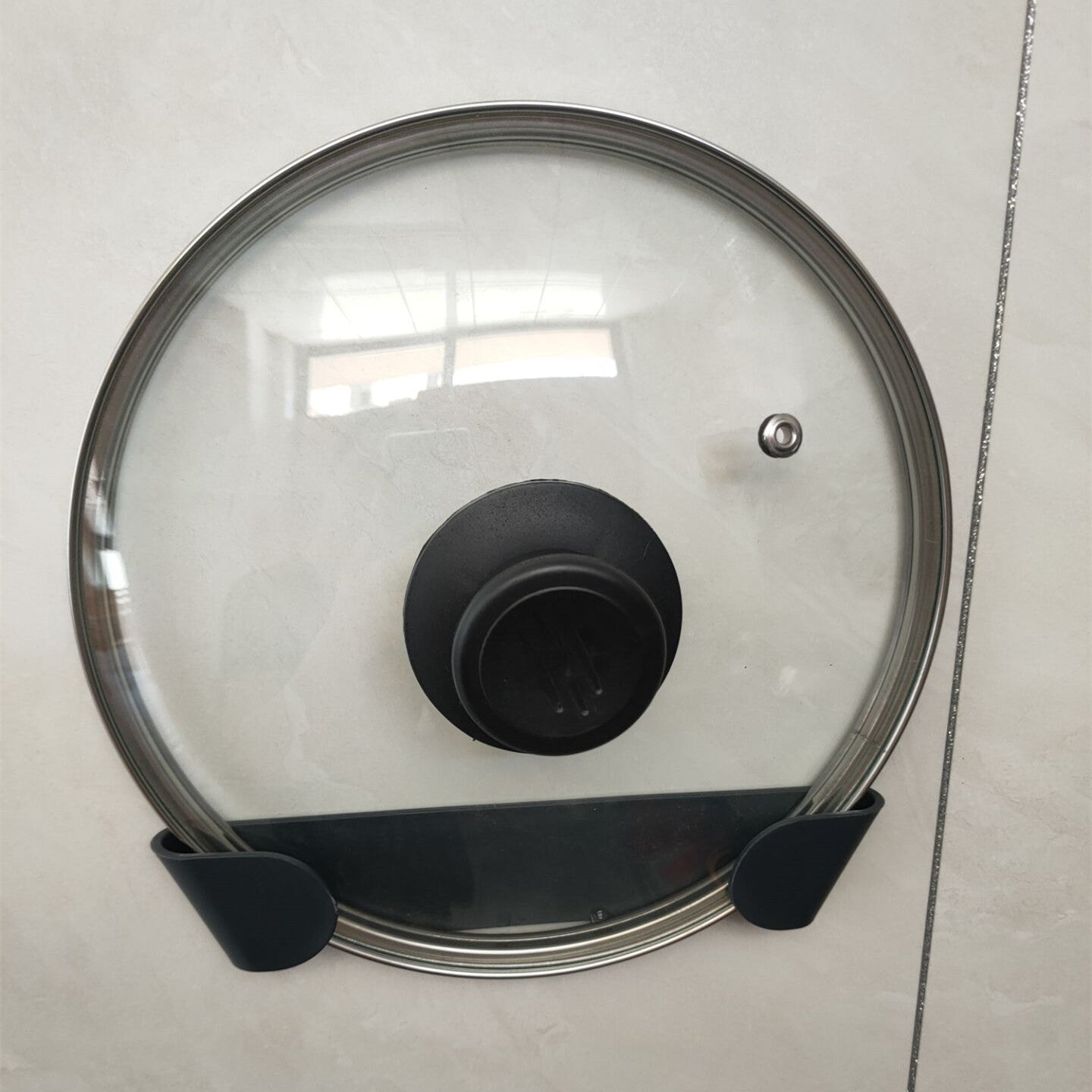 Wall-mounted Household Punch-free Multi-function Pot Lid Holder Chopping Board Storage Kitchen Storage Rack
